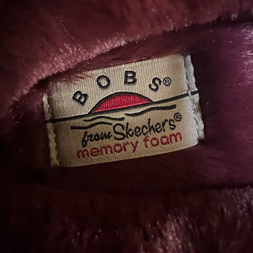 Skechers Women’s' BOBS Furry Slippers - Burgundy - Picture 5 of 6